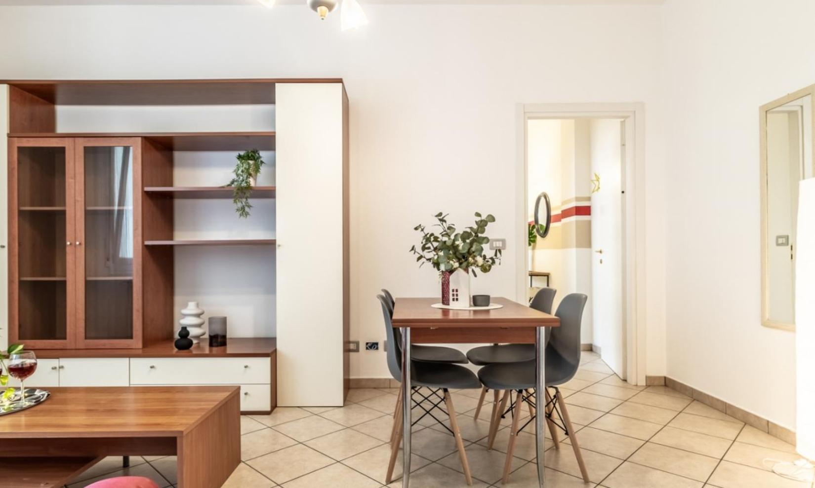 Homeserra 2 볼로냐 외부 사진